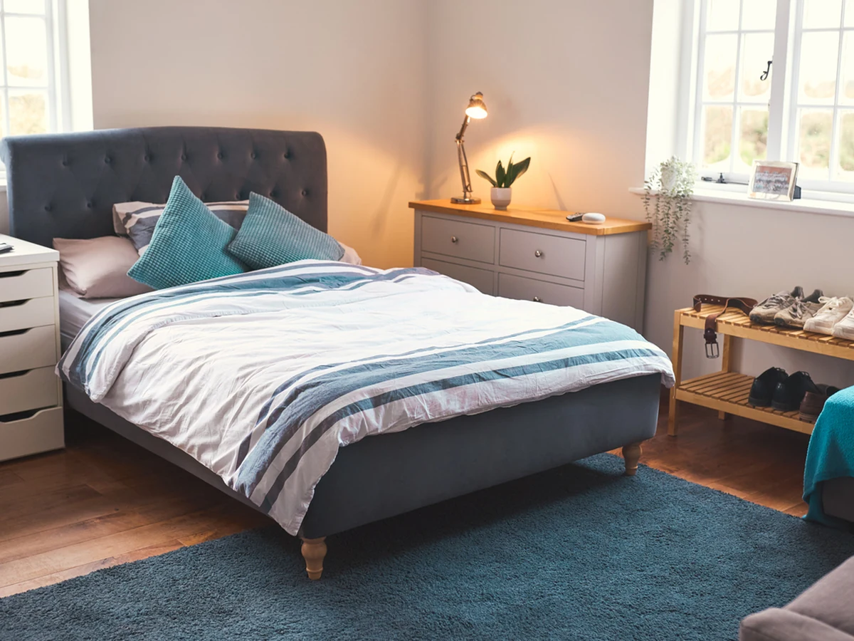 bedroom-painting-teenage-bedroom-teal-lincoln-decorators Teenage bedroom painted in teal by Lincoln Decorators, children's bedroom painting Lincoln