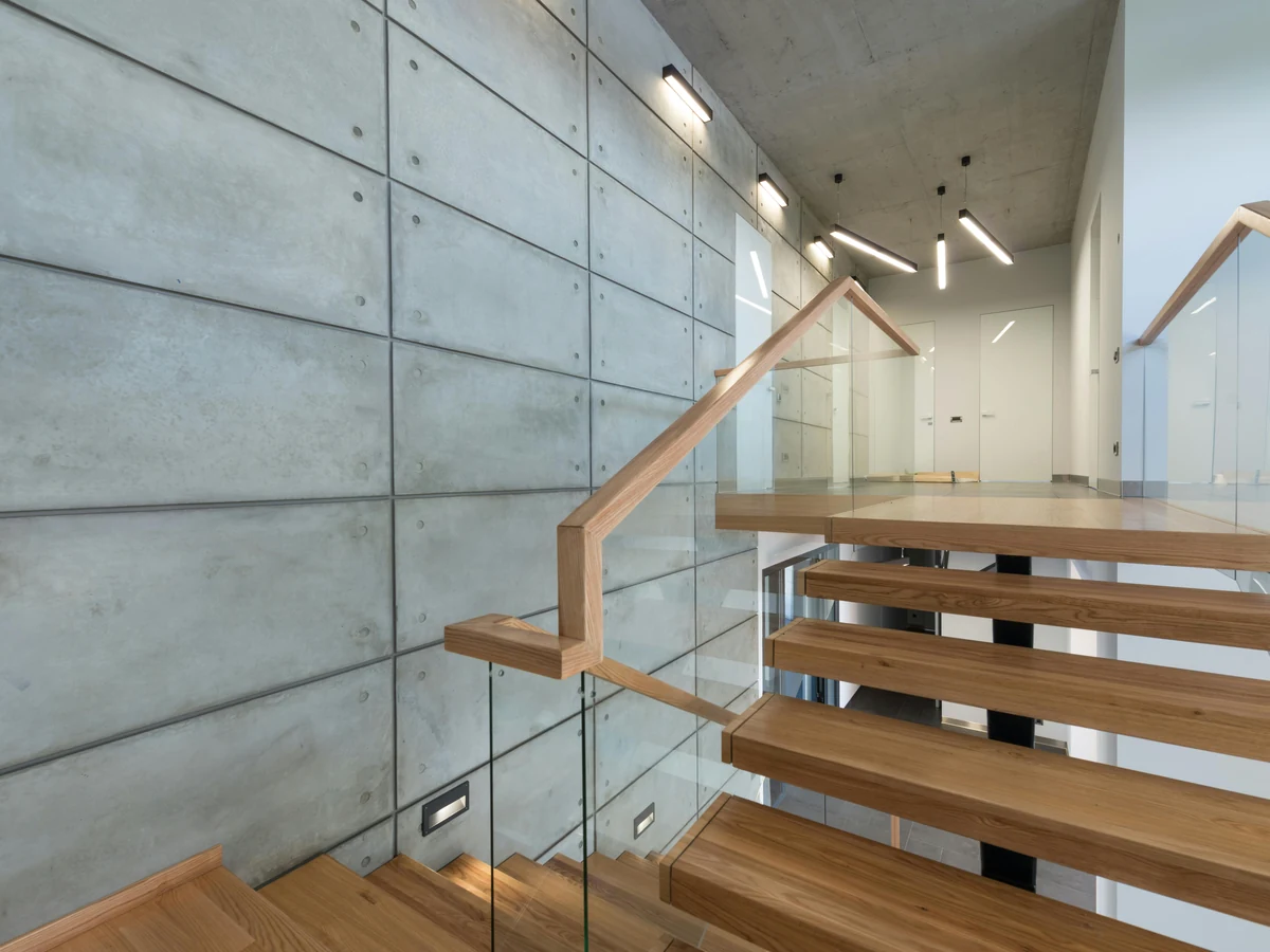 staircase-painting-modern-floating-timber-lincoln-decorators Modern floating timber staircase painting in Lincoln